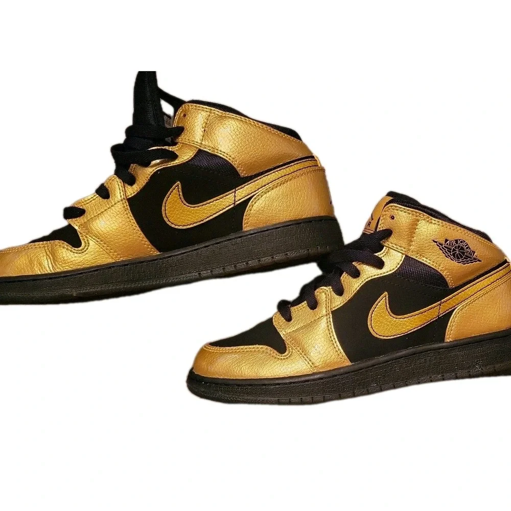 Size 6.5 - Air Jordan‎ 1 Retro OG High Black Gold vintage